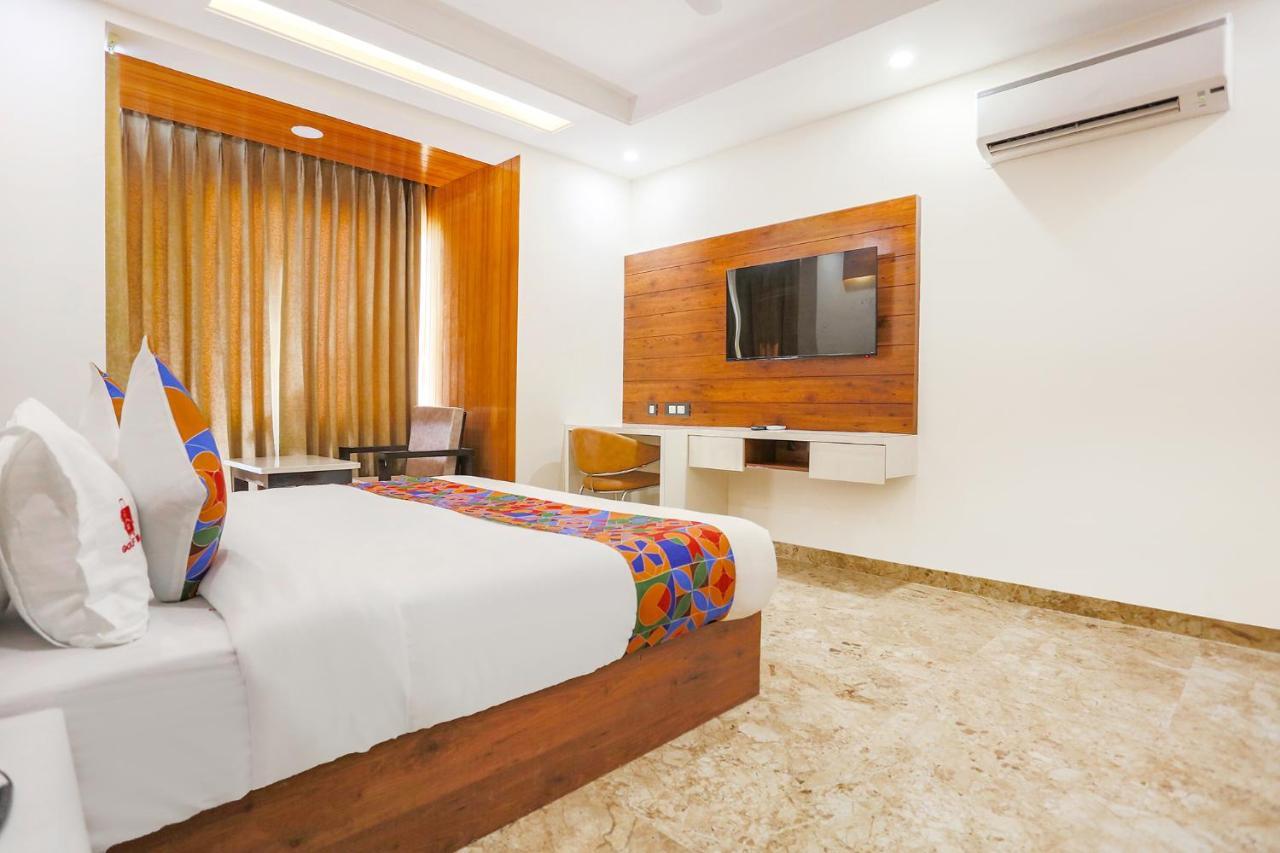 Fabhotel Golf Inn Golf Course Road Gurgaon Buitenkant foto