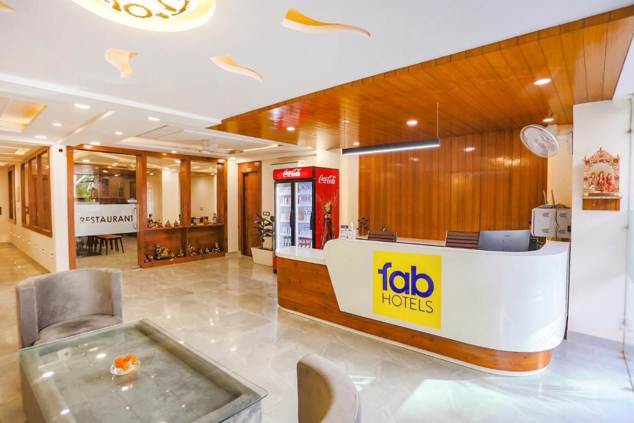Fabhotel Golf Inn Golf Course Road Gurgaon Buitenkant foto
